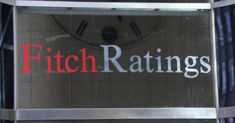 Fitch Ratings logo on office window