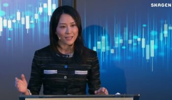 keyju jin: china from within: myths and realities in a new era